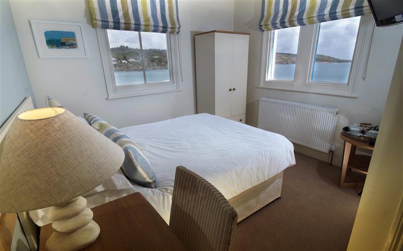 The Paris Hotel Coverack Kültér fotó